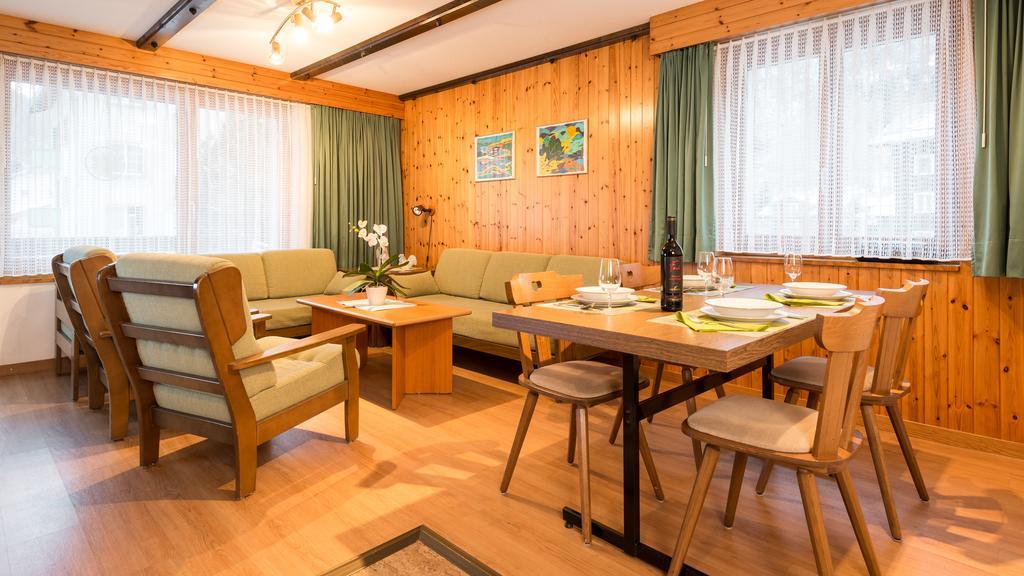 Apartmán Haus Alba Saas-Almagell Pokoj fotografie